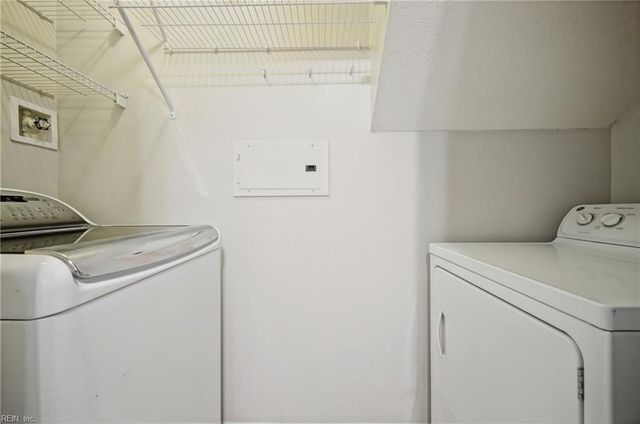 3856 Lasalle Dr Apt 106, Virginia Beach, VA 23453