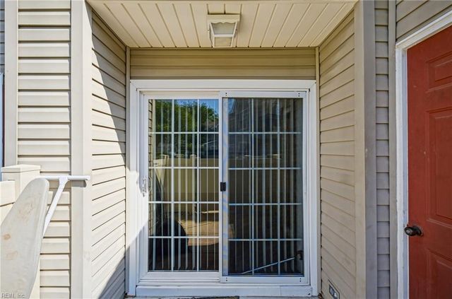 3856 Lasalle Dr Apt 106, Virginia Beach, VA 23453