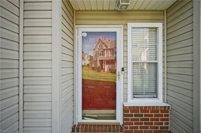 3856 Lasalle Dr Apt 106, Virginia Beach, VA 23453