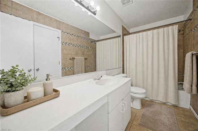 3856 Lasalle Dr Apt 106, Virginia Beach, VA 23453