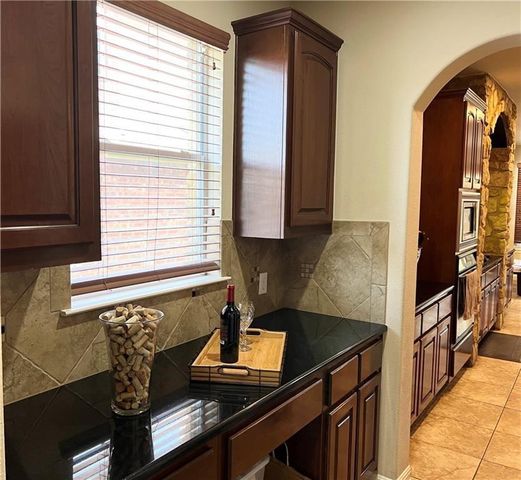 9509 Lisi Anne DR, Austin, TX 78717