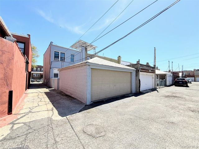 2364 35th Street, Astoria, NY 11105