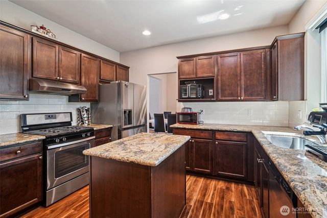 5516 121st Street NE, Marysville, WA 98271