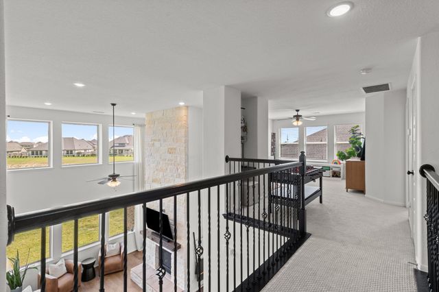 9718 Colonial Downs Drive, Mont Belvieu, TX 77523