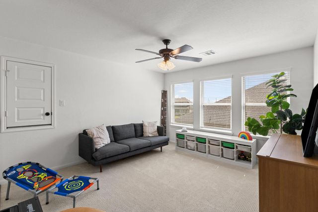 9718 Colonial Downs Drive, Mont Belvieu, TX 77523