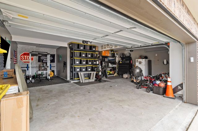 9718 Colonial Downs Drive, Mont Belvieu, TX 77523