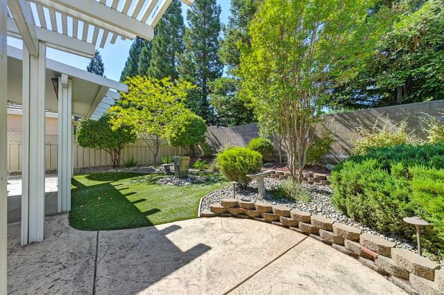 4881 Winter Haven Way, Roseville, CA 95747