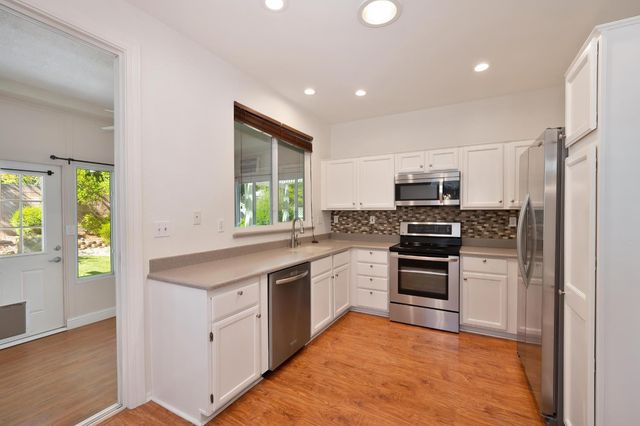 4881 Winter Haven Way, Roseville, CA 95747
