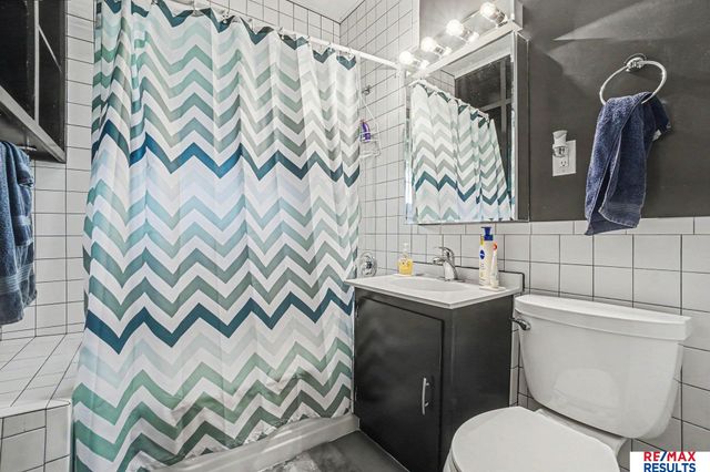 1435 S 11th Street, Omaha, NE 68108