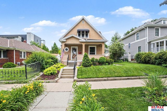 1435 S 11th Street, Omaha, NE 68108