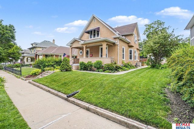 1435 S 11th Street, Omaha, NE 68108