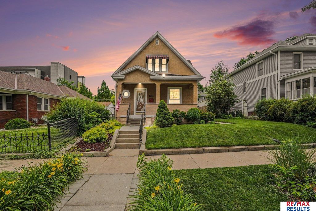 1435 S 11th Street, Omaha, NE 68108