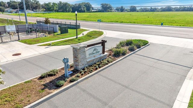 3863 WILLOW RIDGE DRIVE, Lakeland, FL 33810