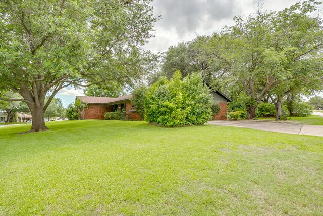 6900 Culver Avenue, Fort Worth, TX 76116