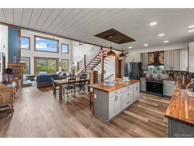 31 Buzzsaw Ln, Fairplay, CO 80440