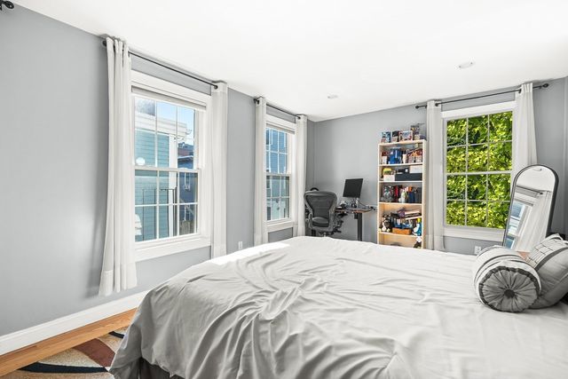305 Sumner St 2, Boston, MA 02128