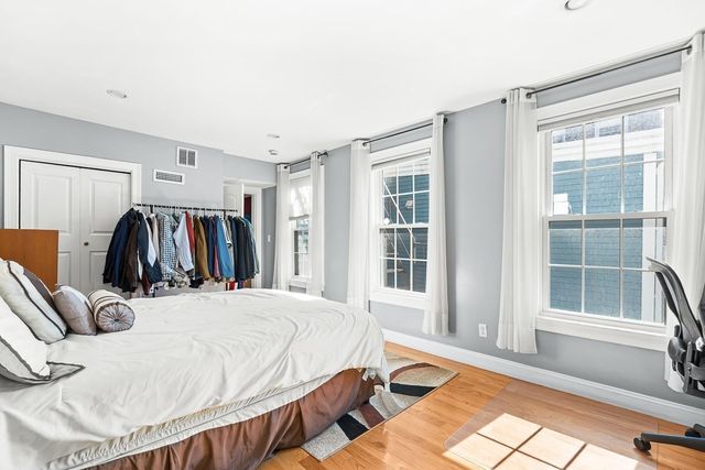 305 Sumner St 2, Boston, MA 02128