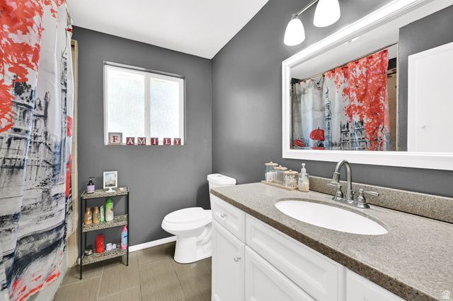 120 W 5200 S, Washington Terrace, UT 84405