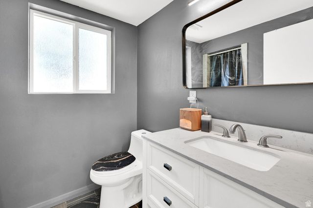 120 W 5200 S, Washington Terrace, UT 84405
