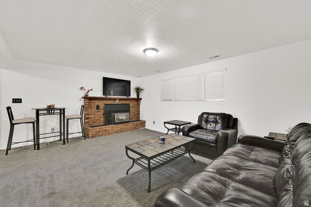 120 W 5200 S, Washington Terrace, UT 84405
