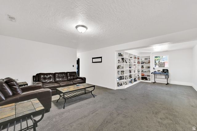 120 W 5200 S, Washington Terrace, UT 84405