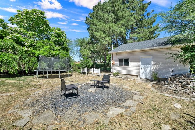 120 W 5200 S, Washington Terrace, UT 84405
