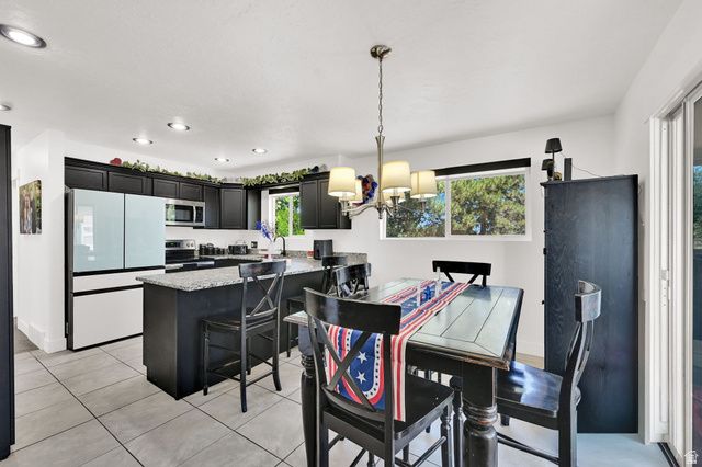 120 W 5200 S, Washington Terrace, UT 84405