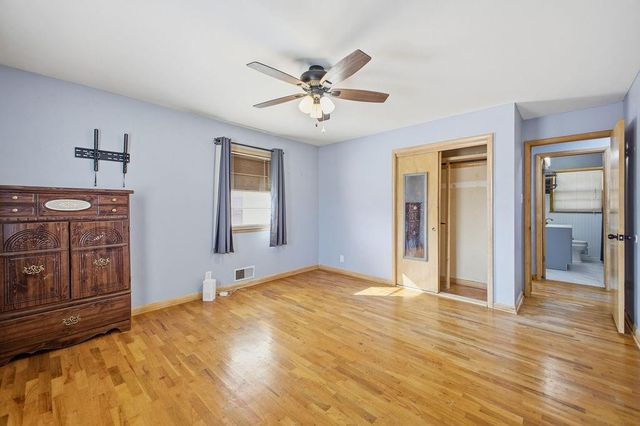 2610 Parallel Avenue, St Joseph, MO 64506