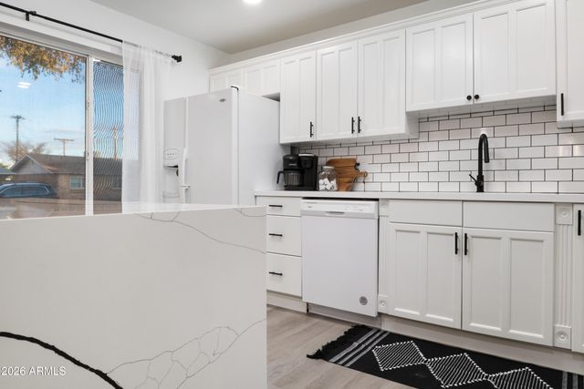 2216 N 74TH Way, Scottsdale, AZ 85257