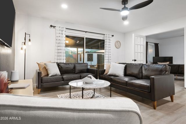 2216 N 74TH Way, Scottsdale, AZ 85257