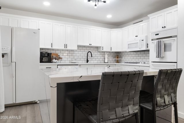 2216 N 74TH Way, Scottsdale, AZ 85257