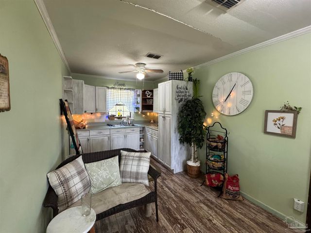 7231 Ridge Rd, Brewton, AL 36426