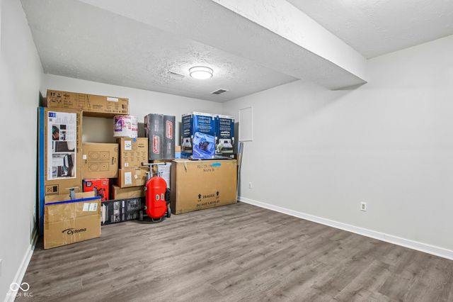 1628 Ballyganner Drive, Avon, IN 46123