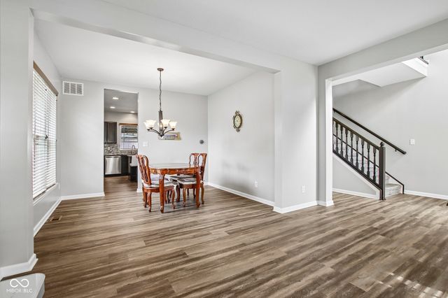 1628 Ballyganner Drive, Avon, IN 46123