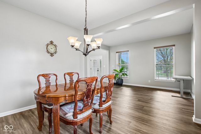 1628 Ballyganner Drive, Avon, IN 46123
