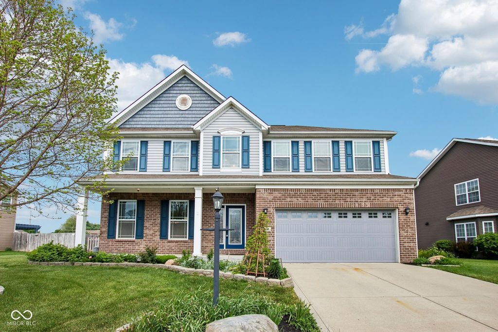 1628 Ballyganner Drive, Avon, IN 46123