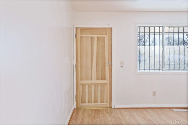 2431 Ledyard Street, Saginaw, MI 48601