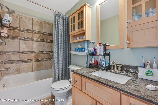 1116 Timber Creek Drive 29, Grand Ledge, MI 48837