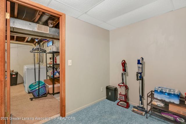 1116 Timber Creek Drive 29, Grand Ledge, MI 48837