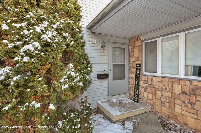 1116 Timber Creek Drive 29, Grand Ledge, MI 48837