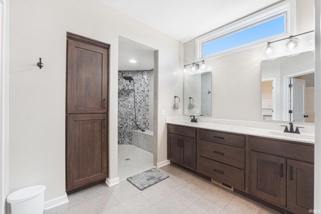 12582 Cassena Road, Fort Wayne, IN 46814