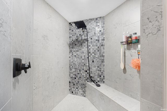 12582 Cassena Road, Fort Wayne, IN 46814