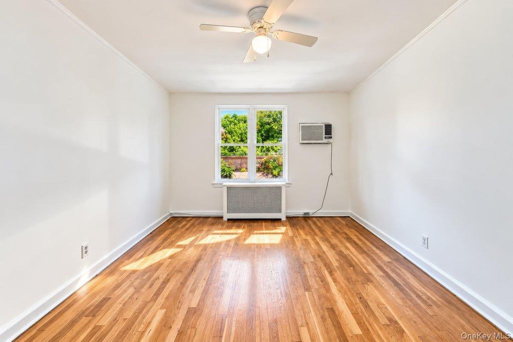 19411 Station Road, Flushing, NY 11358 — photo 3