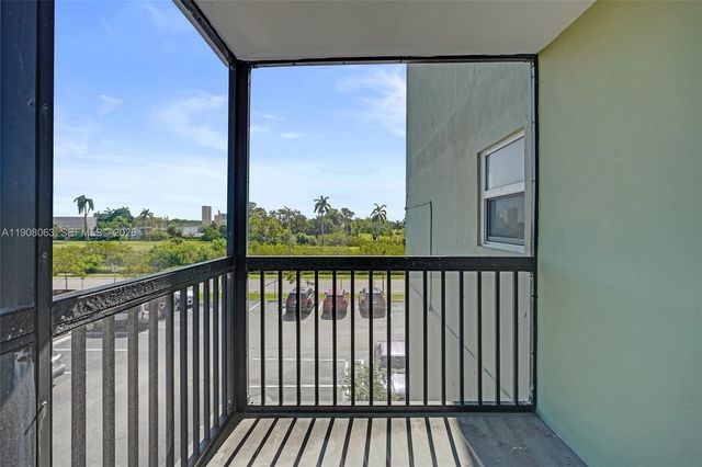 1425 Arthur Street 301A, Hollywood, FL 33020