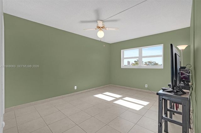 1425 Arthur Street 301A, Hollywood, FL 33020