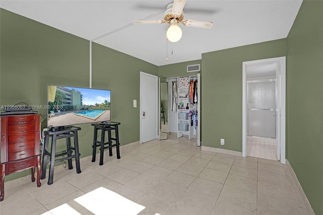 1425 Arthur Street 301A, Hollywood, FL 33020