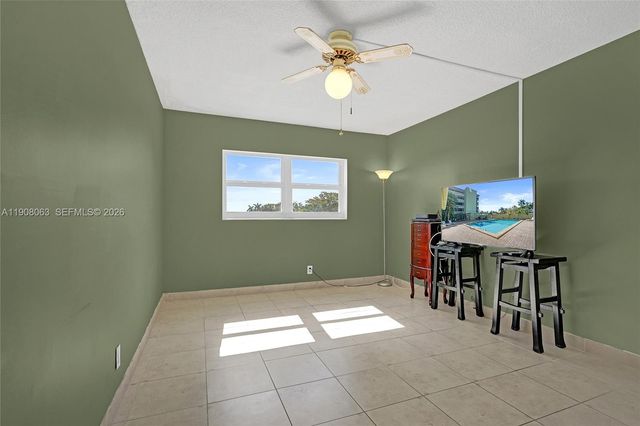 1425 Arthur Street 301A, Hollywood, FL 33020