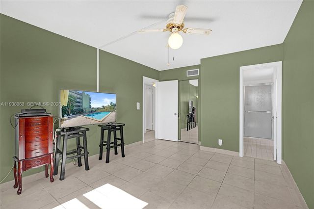 1425 Arthur Street 301A, Hollywood, FL 33020