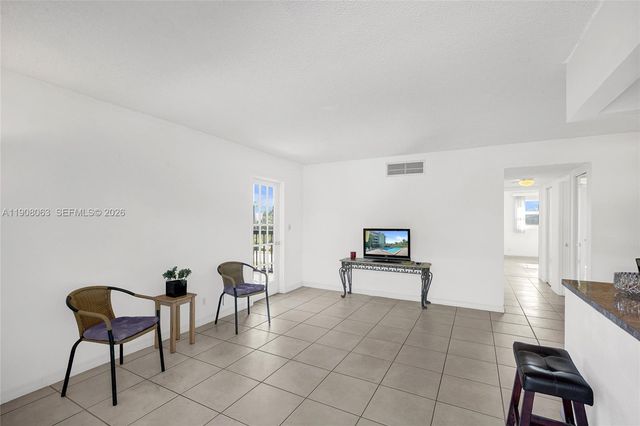 1425 Arthur Street 301A, Hollywood, FL 33020