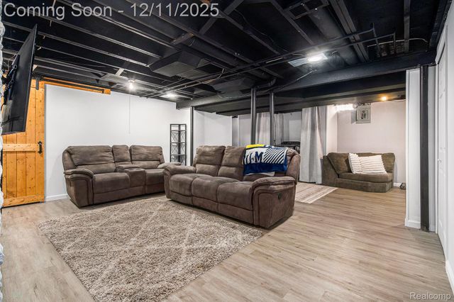 43607 Ryegate Street, Canton Charter Township, MI 48187